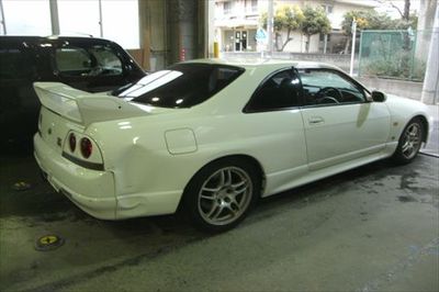 GT-R BCNR33 後期 78134-22U00 リア フェンダー コーナー - www ...