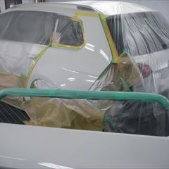 フォルクスワーゲンのゴルフヴァリアント（DBA-AUCHP）：傷の修理方法と費用　リアバンパー、テールランプ他脱着修理、左クォーターパネル板金、塗装など　作業工賃247,000円/部品代金2,380円/合計金額（税込）269,330円