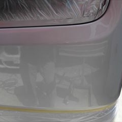 マツダのスクラム（HBD-DG17V）：傷の修理方法と費用　リアゲート板金塗装　作業工賃70,000円/アンダーカバー交換　部品代金3,400円/合計金額（税込）79,272円