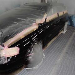ボルボのV70（LA-SB5244W）：傷の修理方法と費用　フロントバンパー、左フロントフェンダ、左フロントドア、左クォーターパネルなどの修理、塗装、他
