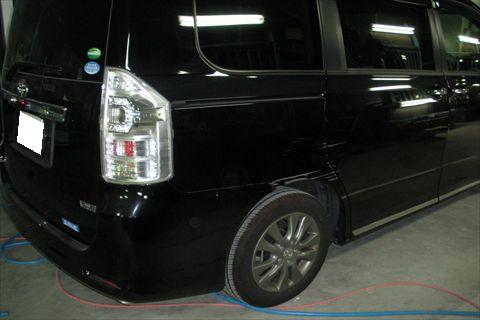 ヴォクシー/VOXY DBA-ZRR70W 左リアドアロック 3ZR-FAE 1F7 69300-58090 141440 ヴォクシー⁄VOXY DBA-ZRR70W 左リアドアロック 3ZR-FAE 1F7 69300