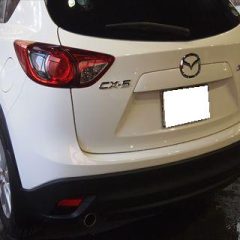 マツダのCX-5 DBA-KEEFW 　：傷の修理方法と費用　リアバンパー修理費用　工賃28,000円（税別）