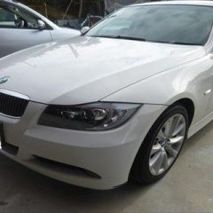 BMWの3シリーズ ABA-VB23 　：傷の修理方法と費用　フロントバンパー修理費用　工賃25,000円
