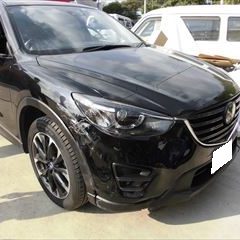 マツダのCX-5（LDA-KE2FW）：傷の修理方法と費用　フロントバンパー、右ヘッドランプ他の交換　部品代金161,590円/フロントフェンダ板金、塗装、交換作業　作業工賃85,000円/合計金額（税込）266,317円