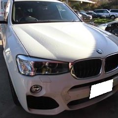 BMWのX3（LDA-WY20）：傷の修理方法と費用　フロントバンパー修理、塗装　作業工賃70,000円/合計金額（税込）75,600円