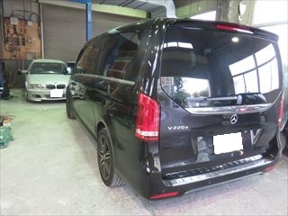 メルセデスベンツのVクラス（LDA-447811）：傷の修理方法と費用