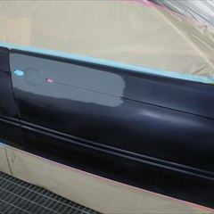 BMWの3シリーズ（GF-AM25）：傷の修理方法と費用　ボンネット、左フロントフェンダ、左フロントドア修理、塗装　作業工賃170,000円/合計金額（税込）183,600円