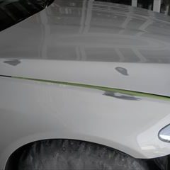 BMWの5シリーズ（LDA-MX20）：傷の修理方法と費用　フロントバンパー、ボンネット修理、ホイール修理、塗装など　作業工賃100,000円