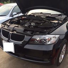 BMWの3シリーズ（320i）：24ヶ月点検、バキュームポンプ交換、エンジンオイル交換、オイルエレメント交換など　部品代41,100円