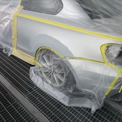 BMWの1シリーズクーペ（LBA-UC20）　傷の修理方法と費用　左リアフェンダ板金塗装　作業工賃150,000円