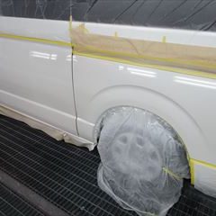 トヨタ ハイエース（CBF-TRH200V）修理方法 左リアドア 左クォーターパネル 板金塗装